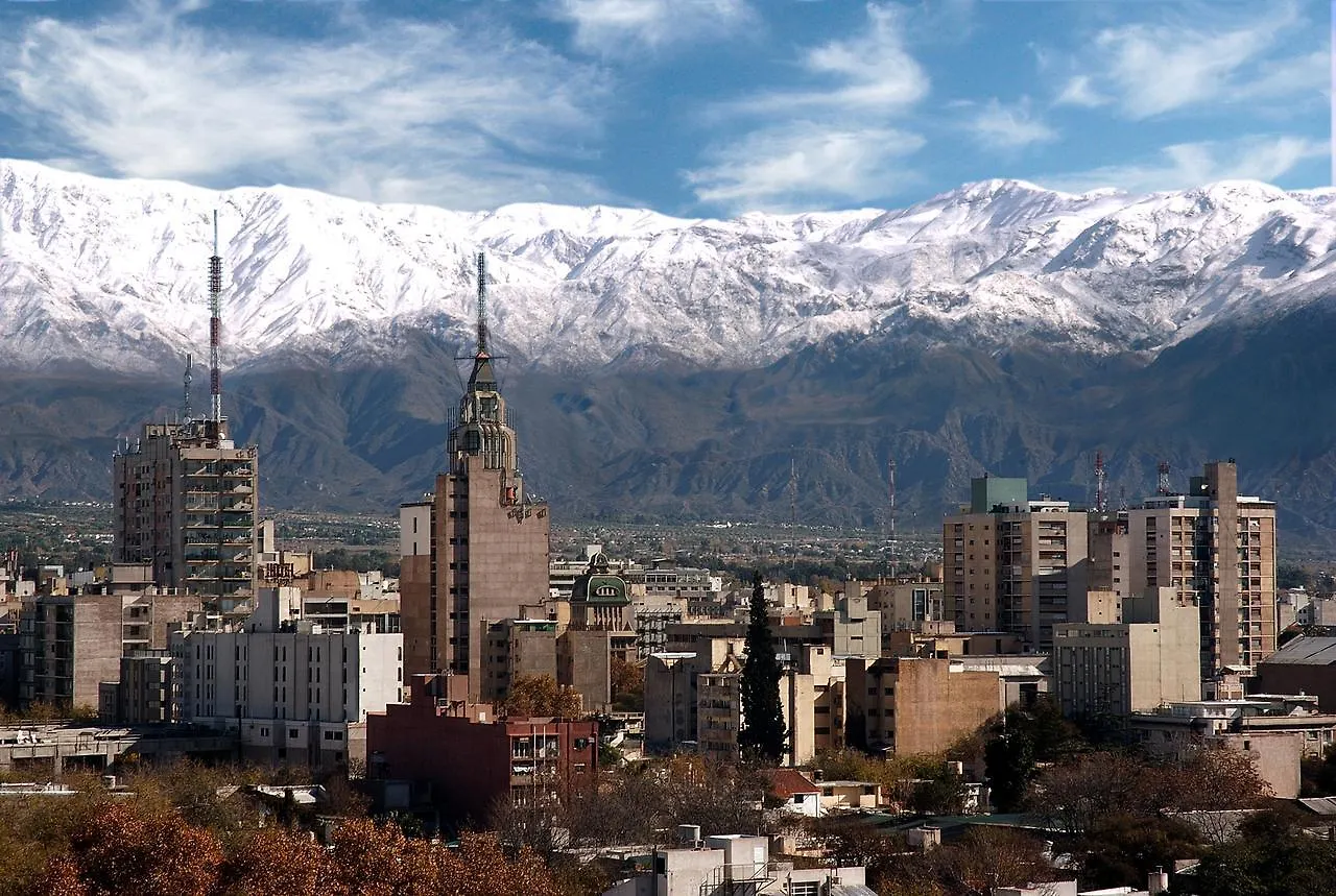 Mendoza Metros Peatonal, Precioso Departamento, En Km0 Apartment 0*,  Argentina